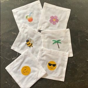 New House of Pom Emoji Linen Cocktail Napkins (6)